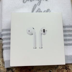 🔴SOLD🔴. Apple AirPods